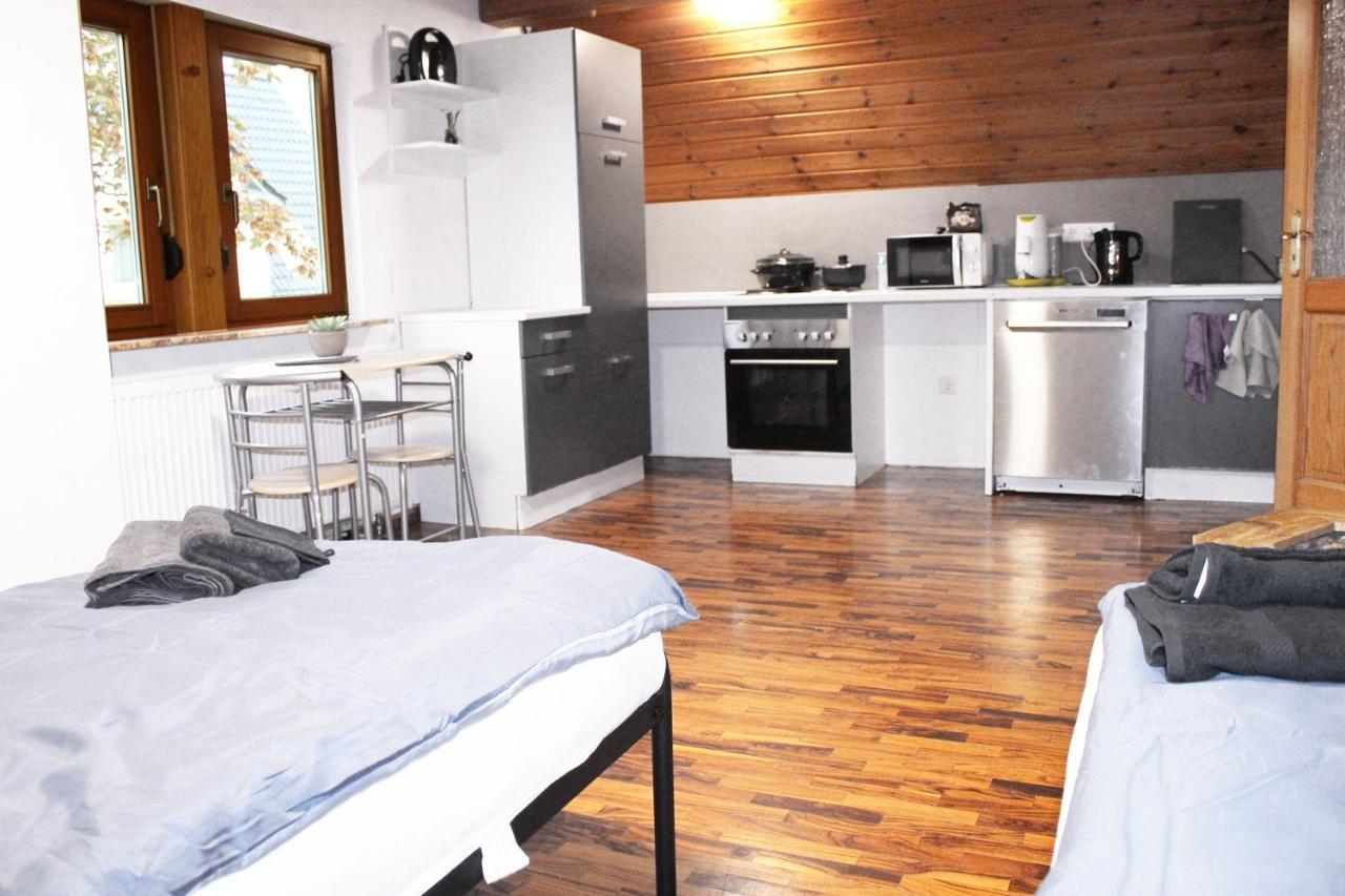 Fully Equipped Apartments Bonnigheim Eksteriør bilde